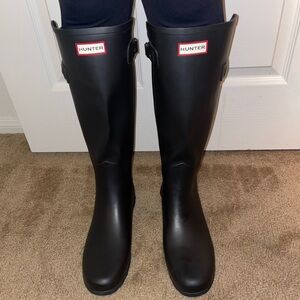 Women’s Black Classic Tall Hunter Boots